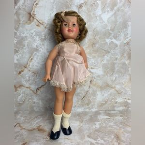 VINTAGE SHIRLEY TEMPLE DOLL